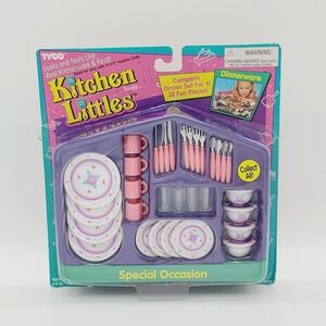 NEW Tyco Kitchen Littles Purple Flower Print Dinnerware Dish Set Vintage 1995